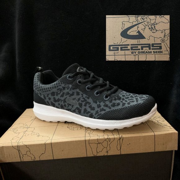 Geers by Dream Seek Shoes New In Box Geers By Dream Seek Black